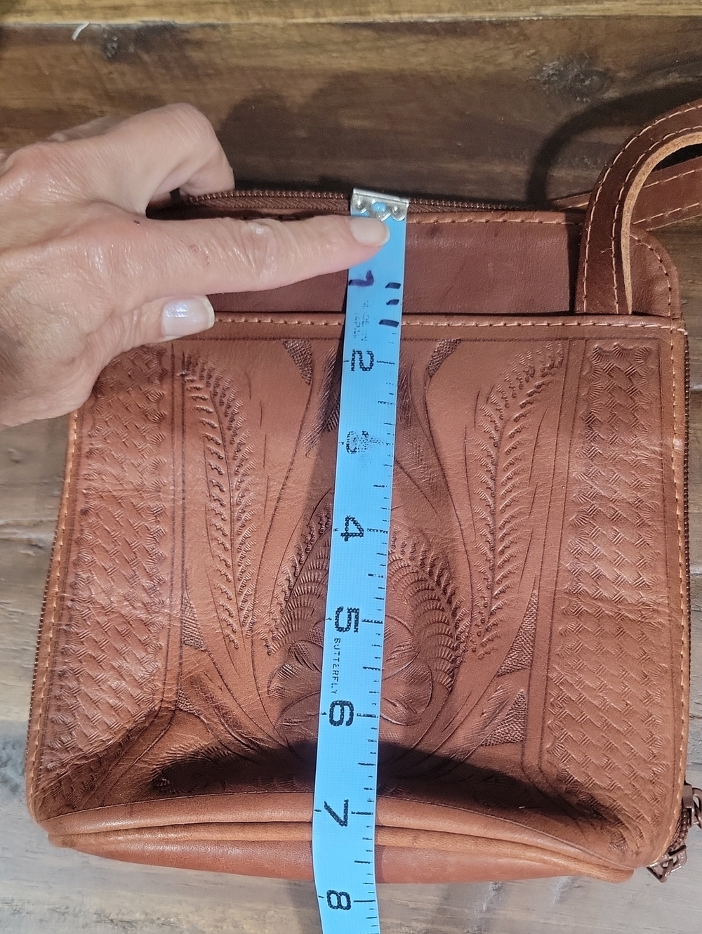 NWT Tooled Leather Crossbody - Picture 13 of 15